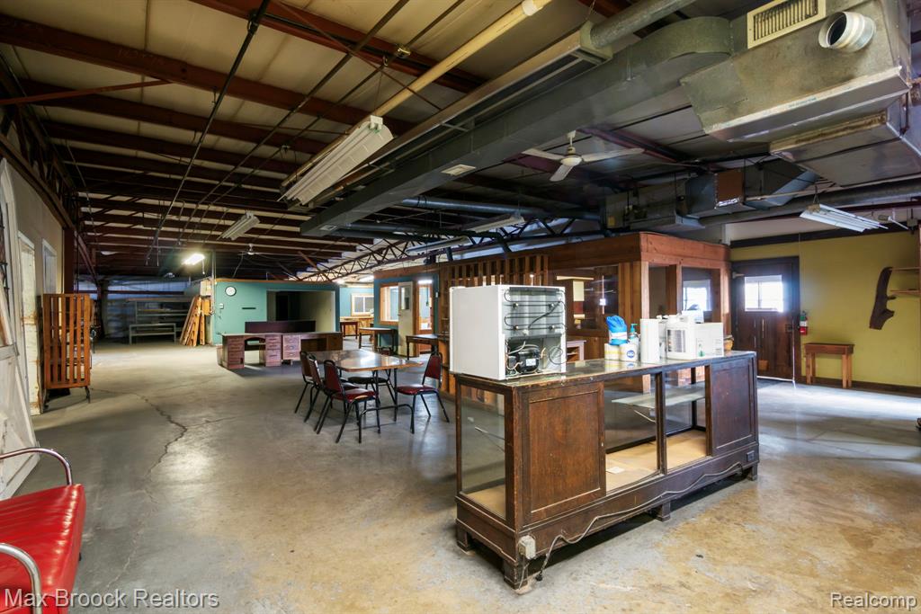 666 S Lapeer Road, Oxford, MI 48371 — Photo 43