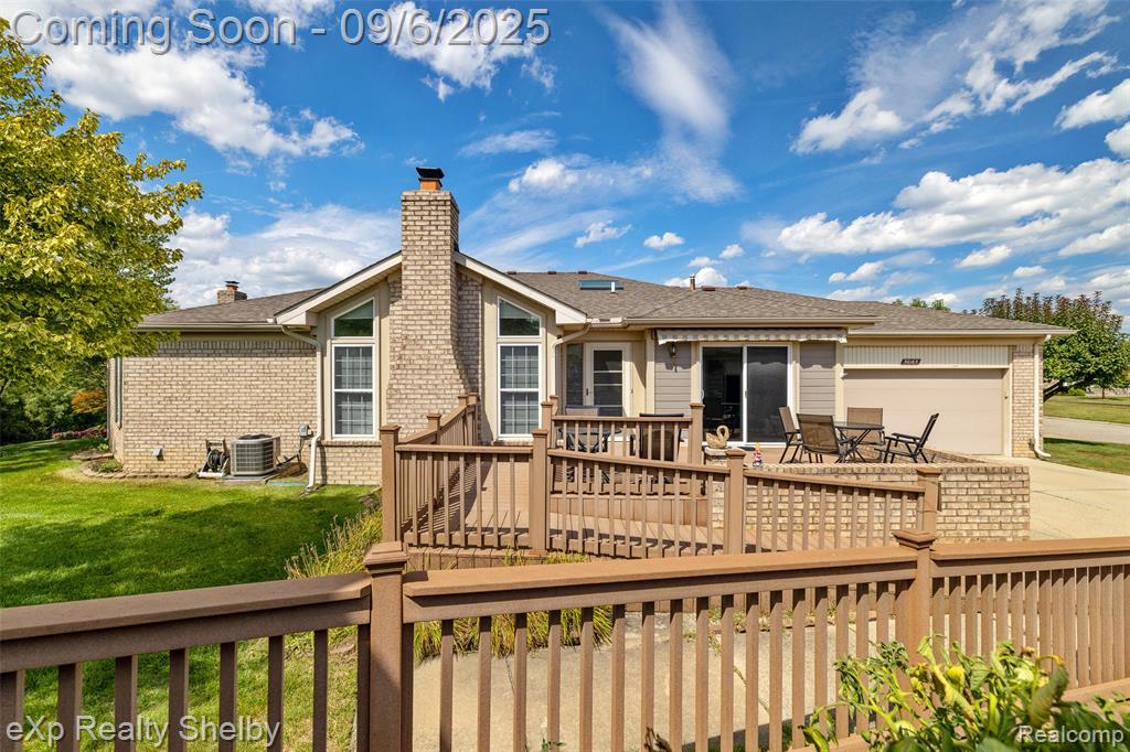 50165 Pepper Tree Drive, 52, Macomb, MI 48044 — Photo 6
