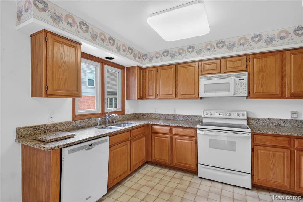 407 Fairfield Court, Canton, MI, 48188