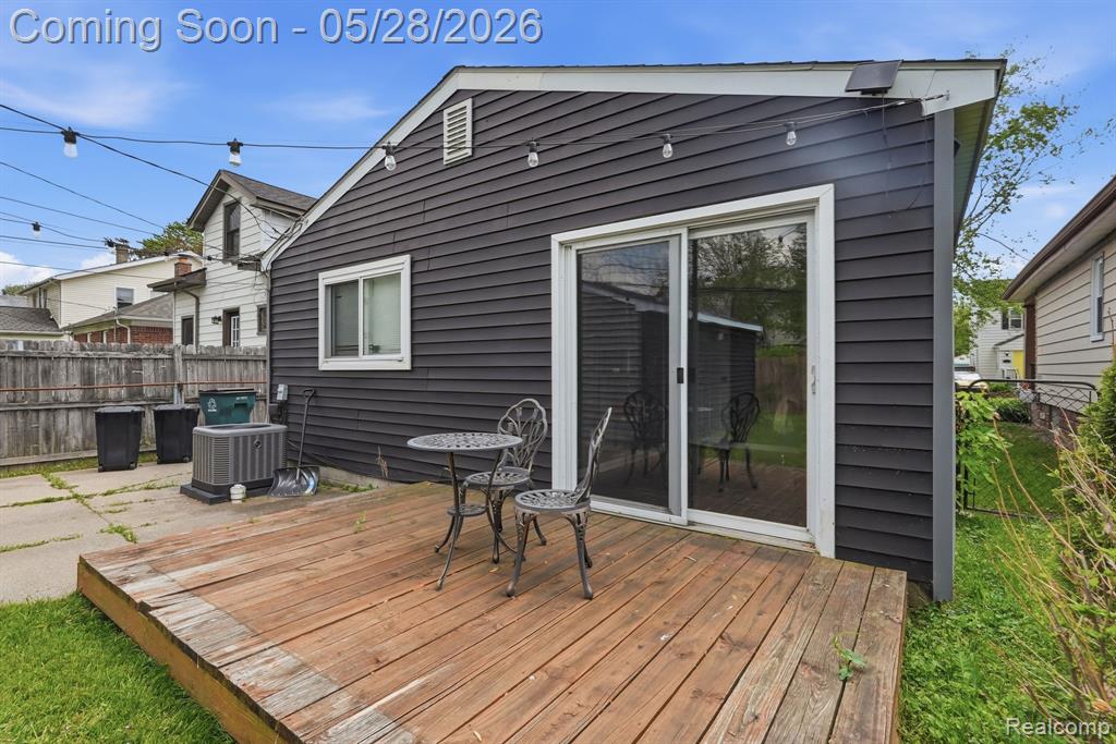 733 Camden Street, Ferndale, MI 48220 — Photo 20