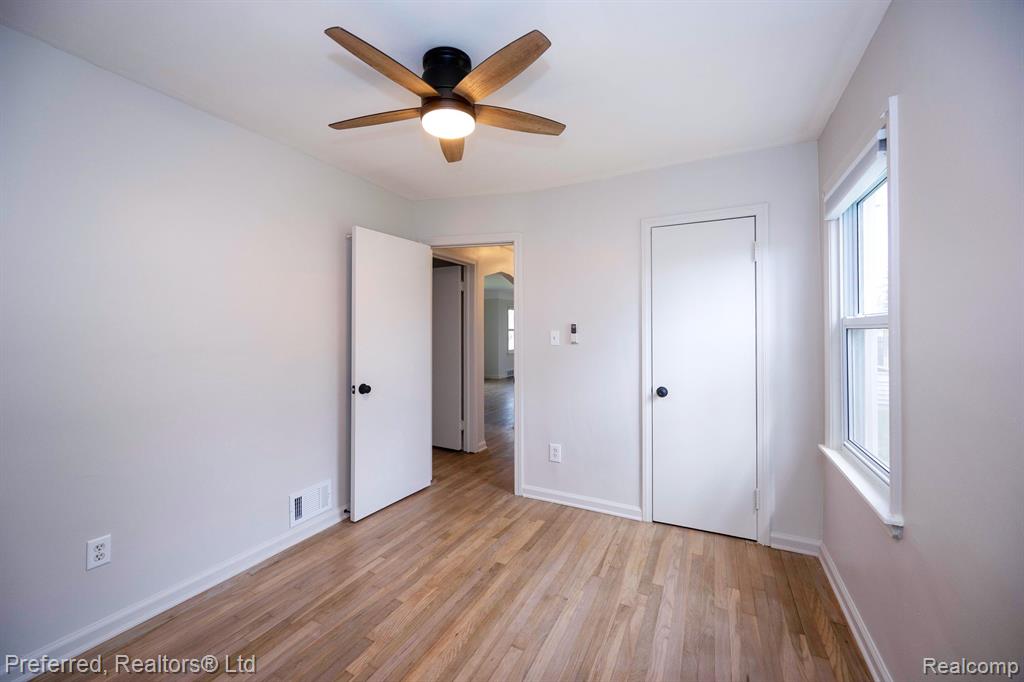 5875 S Madison Street, Taylor, MI 48180 — Photo 20