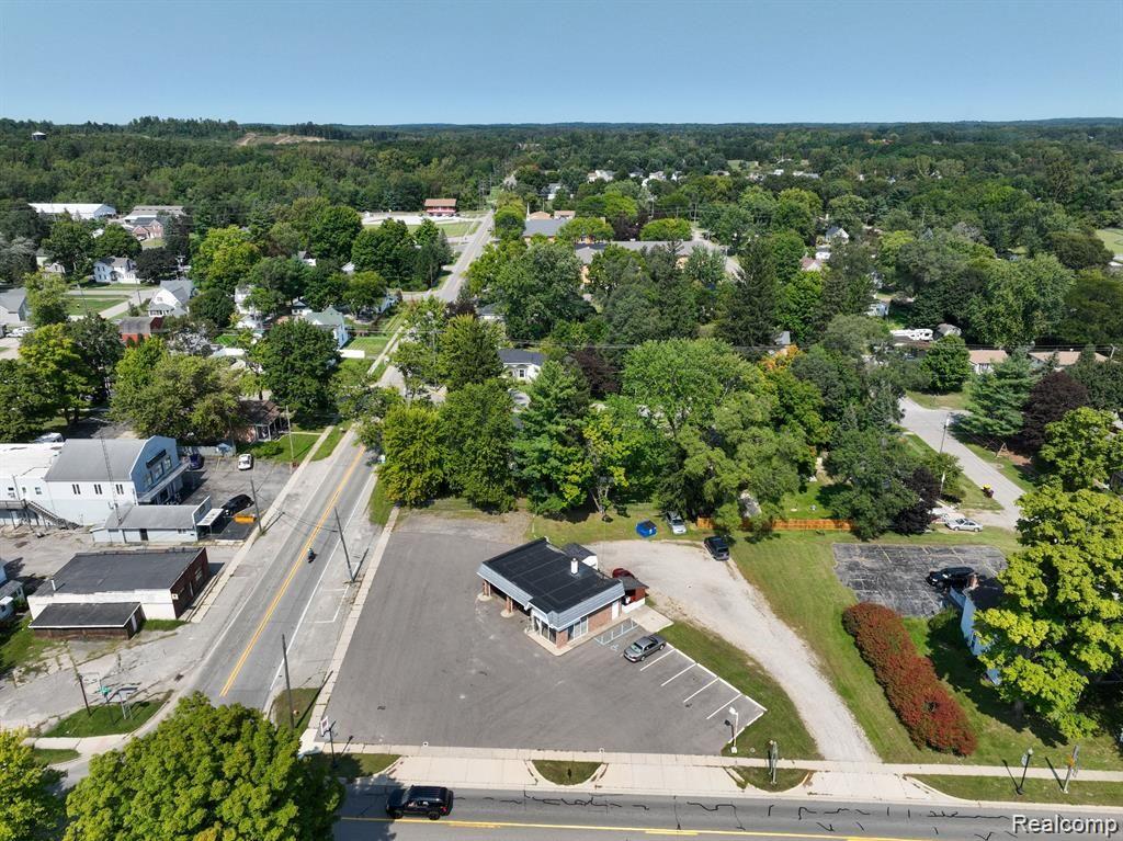 509 E MAIN Street, Pinckney, MI 48169 — Photo 2