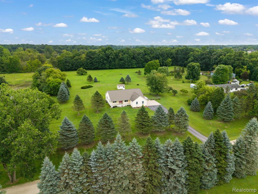 4653 6 Mile Road, South Lyon, MI 48178 — Photo 5