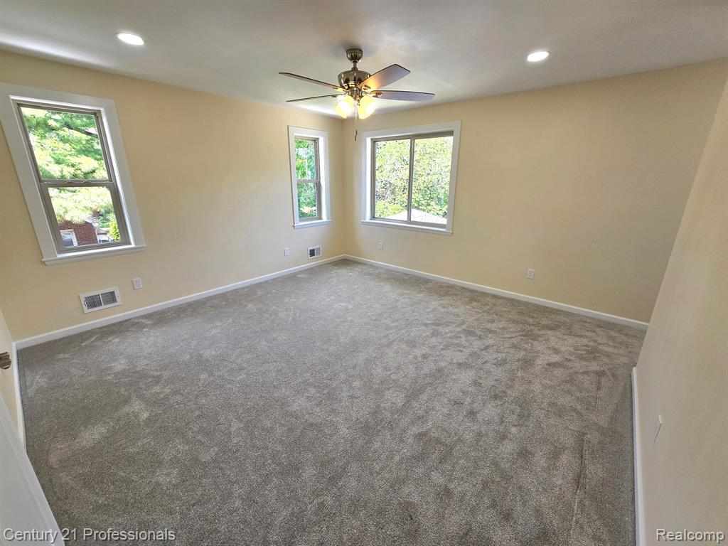 4974 Schlaff Street, Dearborn, MI 48126 — Photo 19