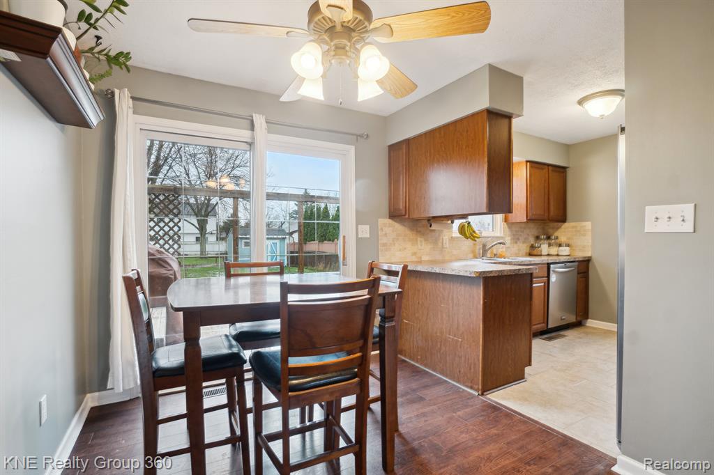 830 TANAGER Trail, Howell, MI 48843 — Photo 9