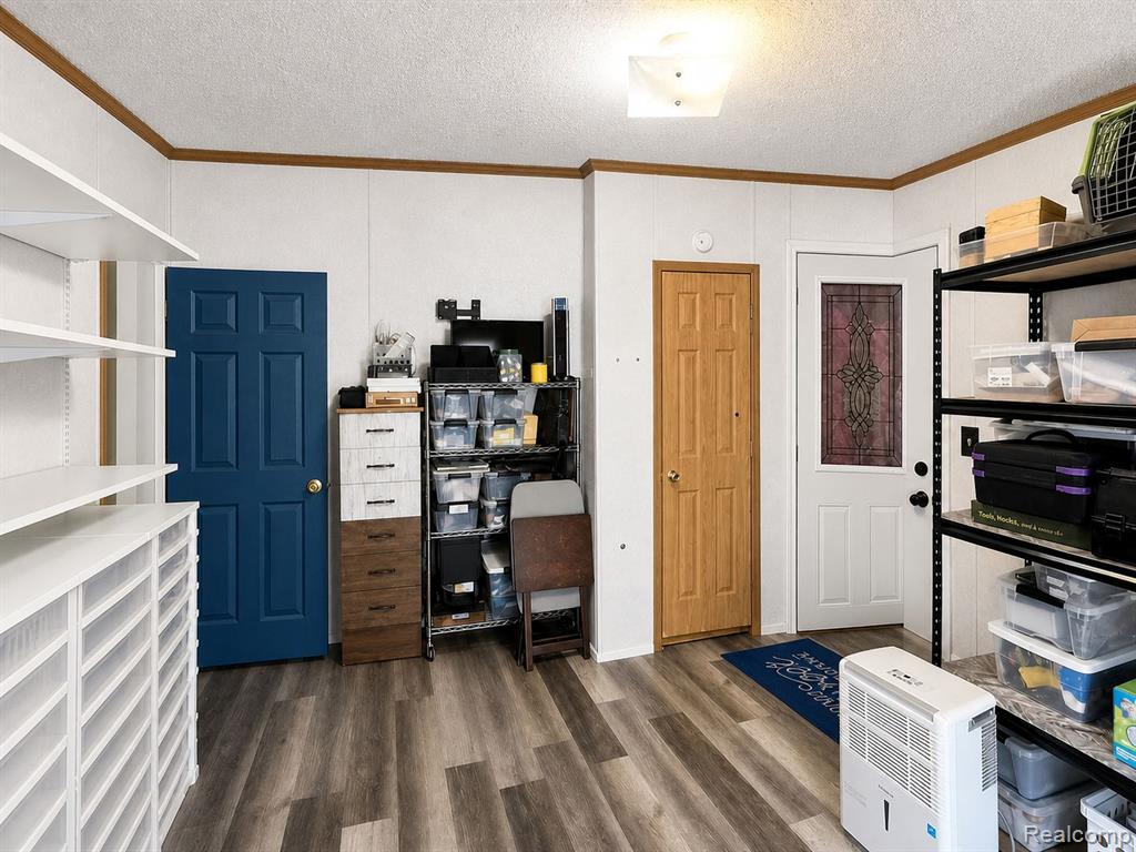 90 Menlo Park Drive, Belleville, MI 48111 — Photo 12