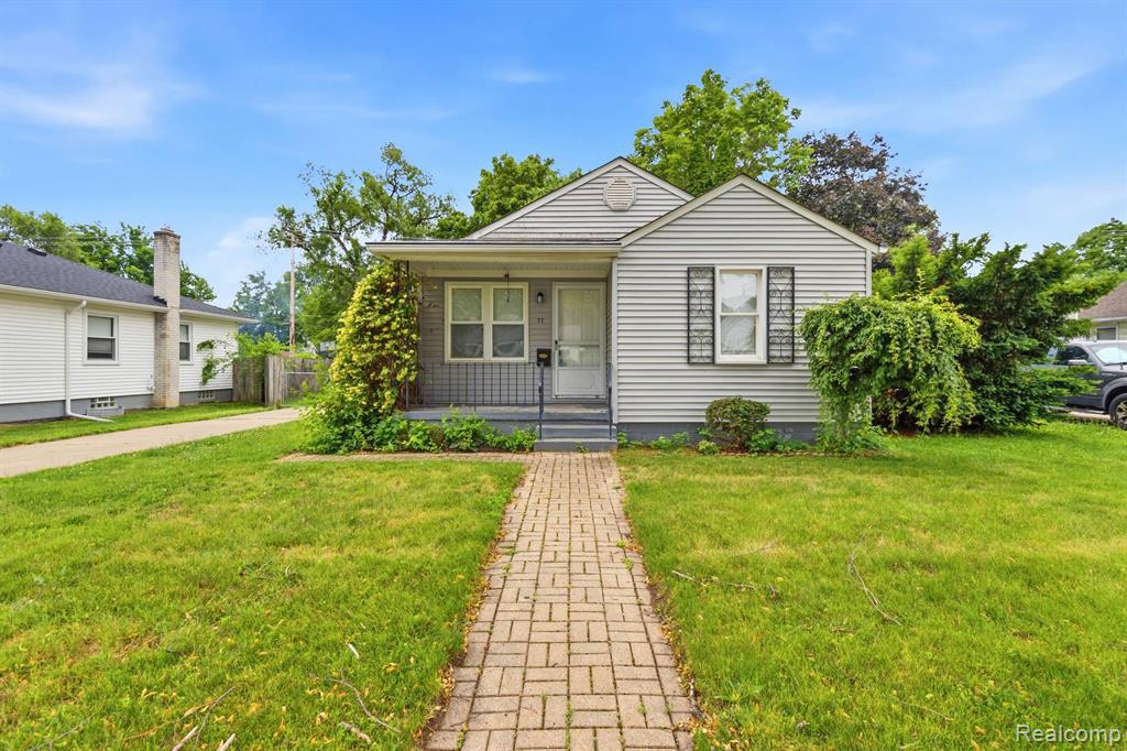 77 Huron Avenue, Mount Clemens, MI 48043 — Photo 2