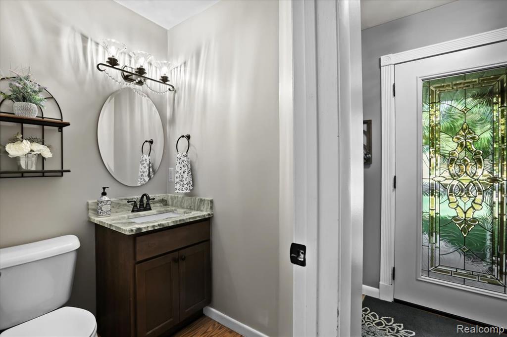 540 Dartmouth Crescent Court, Westland, MI — Photo 21