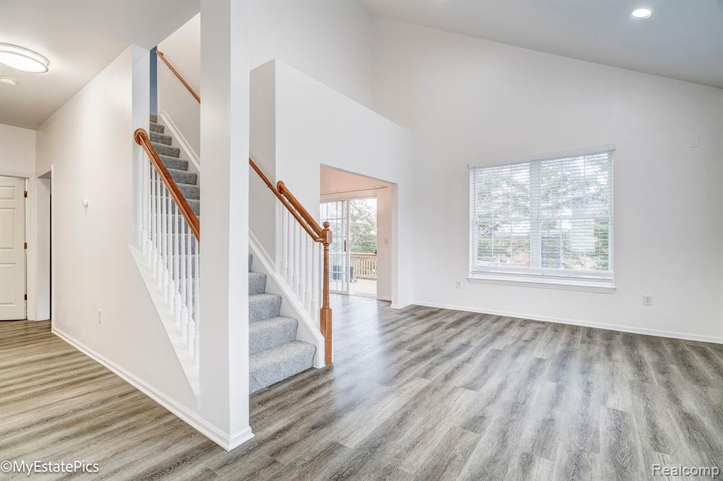 41777 MITCHELL Road, Novi, MI 48377 — Photo 6