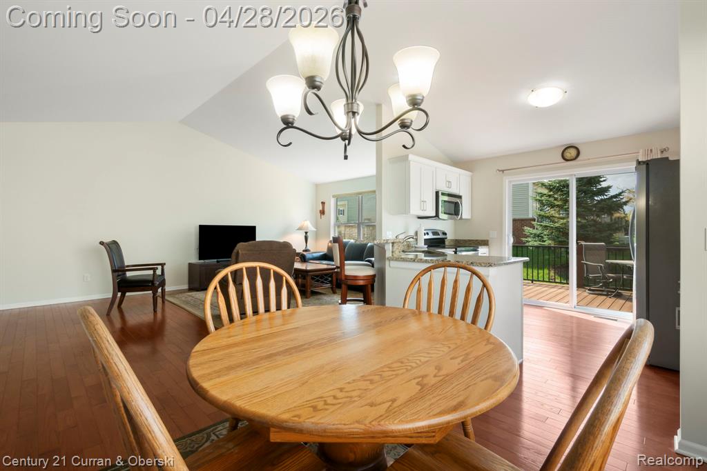 1091 Paddock Drive, South Lyon, MI 48178 — Photo 25