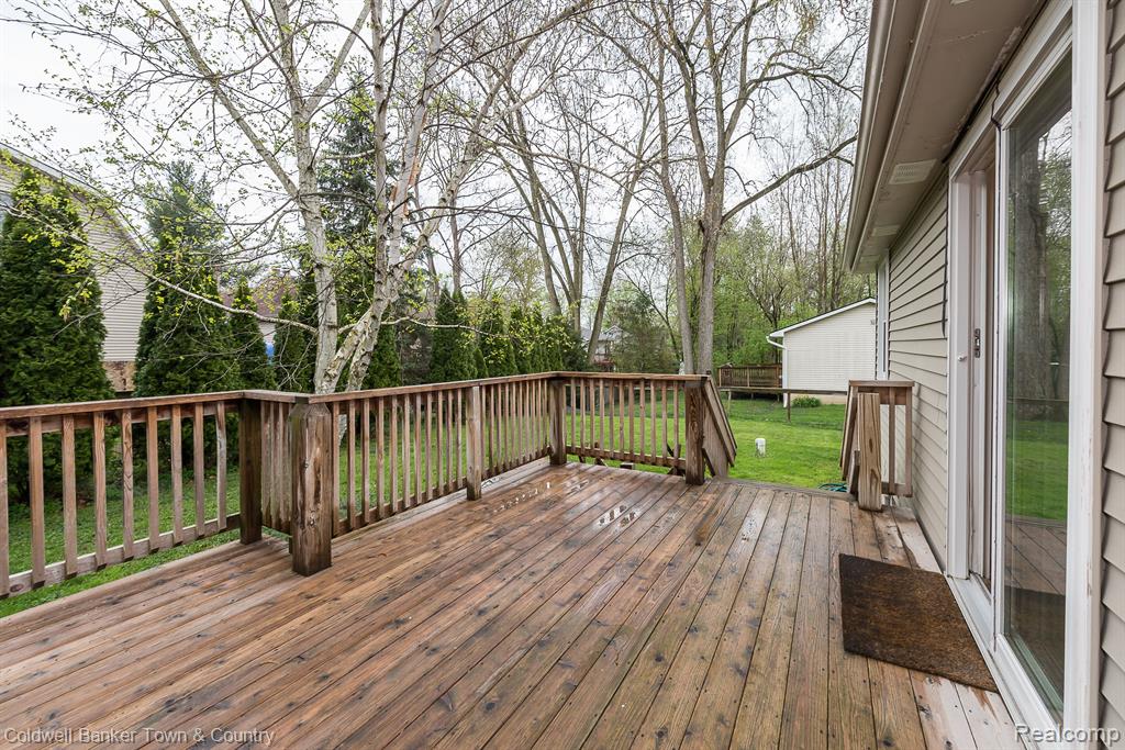 333 FAIRMOUNT Street, Whitmore Lake, MI 48189 — Photo 14