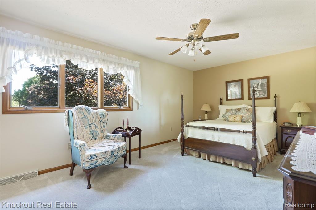 57 PINE GROVE Drive, Frankenmuth, MI 48734 — Photo 25
