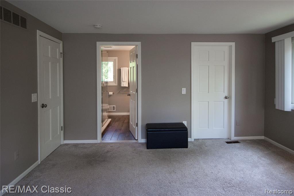 44500 Louvert Court, Novi, MI — Photo 23
