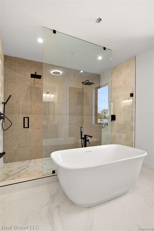 4240 Tonawanda Avenue, Royal Oak, MI 48073 — Photo 60