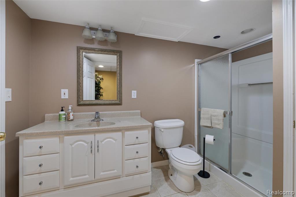 55453 Macintosh Court, Shelby Twp, MI 48316 — Photo 26