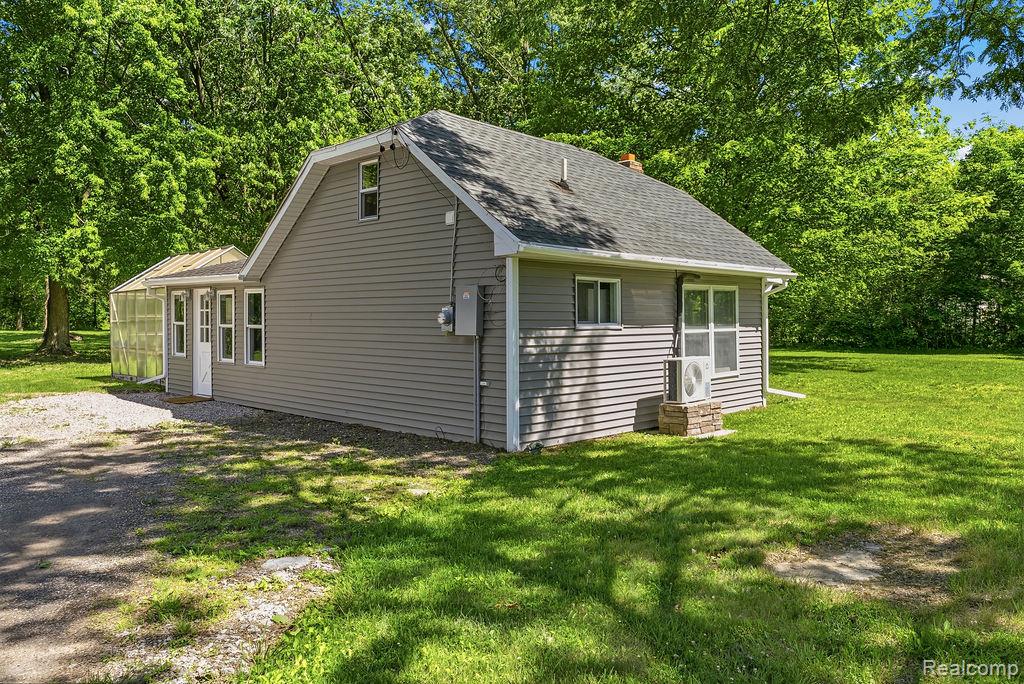 6256 Turner Road, Flushing, MI 48433 — Photo 3