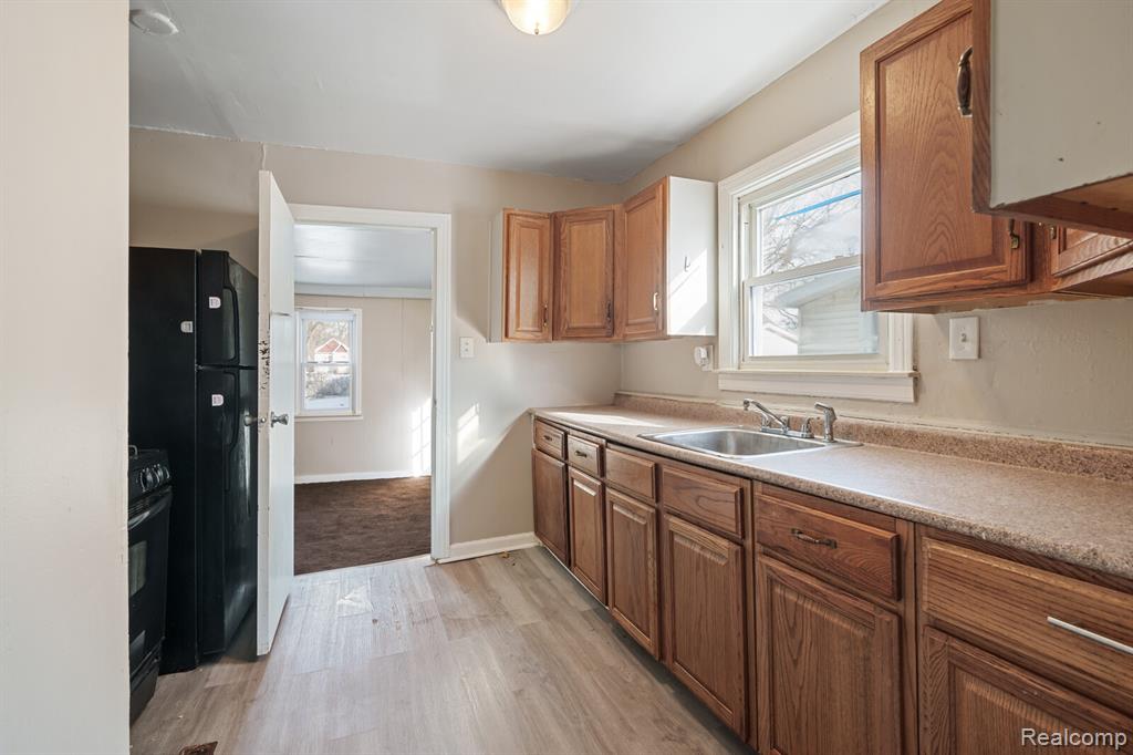 7583 Hudson Avenue, Warren, MI 48091 — Photo 6