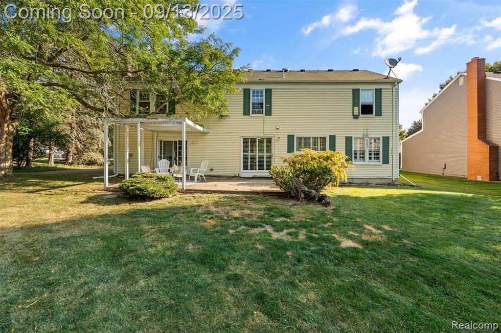 5493 S Piccadilly, West Bloomfield, MI — Photo 28