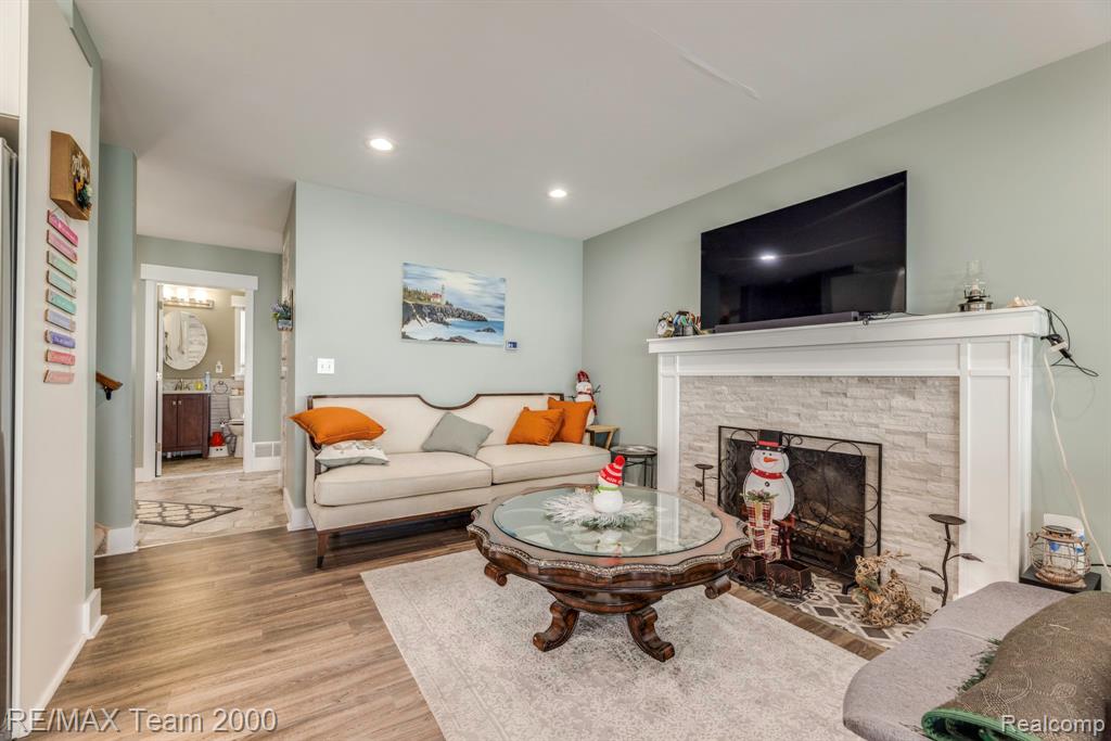 7745 Lakeview Drive, Lexington, MI 48450 — Photo 19