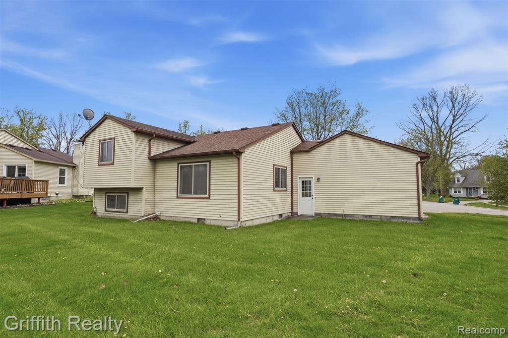 865 Alpine Drive, Brighton, MI 48116 — Photo 27