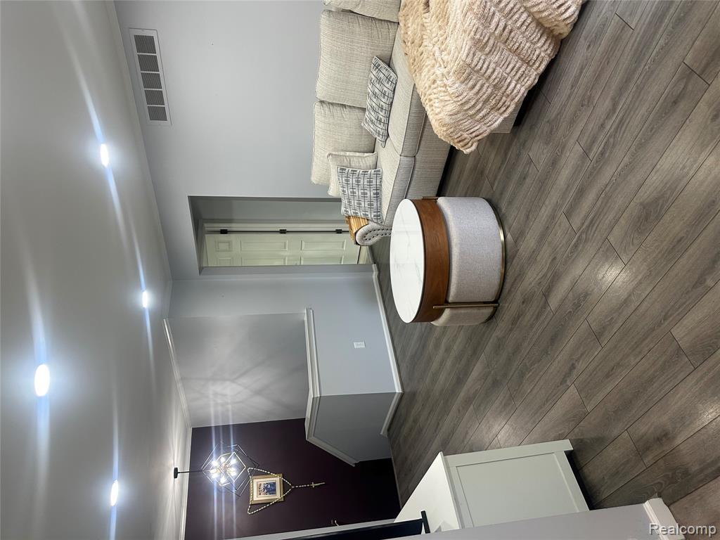 41460 Janet Circle, Clinton Twp, MI 48038 — Photo 13