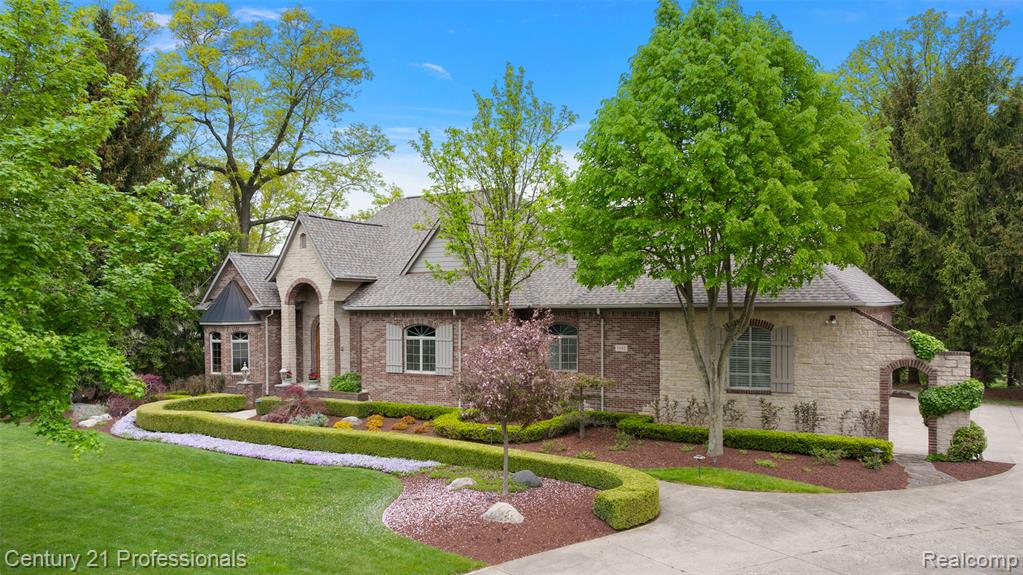 1181 Iroquois Trail, Oxford, MI 48371 — Photo 54
