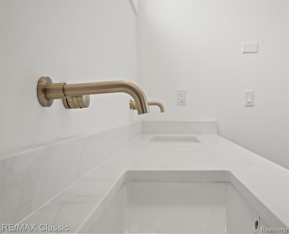 3800 E. Coon Lake Road, Howell, MI 48843 — Photo 16