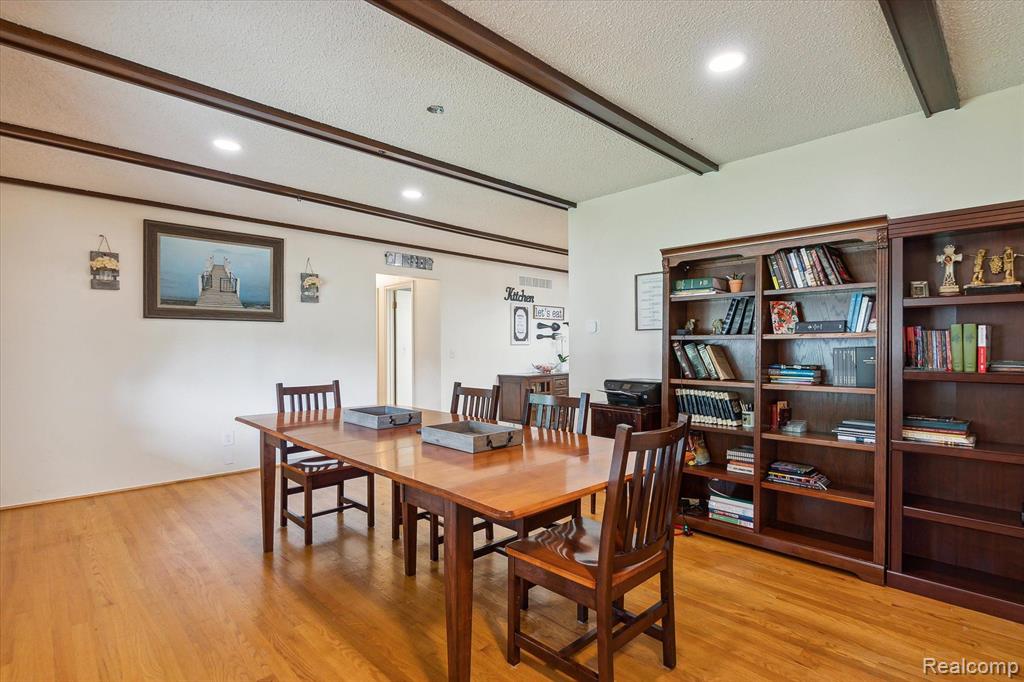 4466 VAN VLEET Road, Swartz Creek, MI 48473 — Photo 19