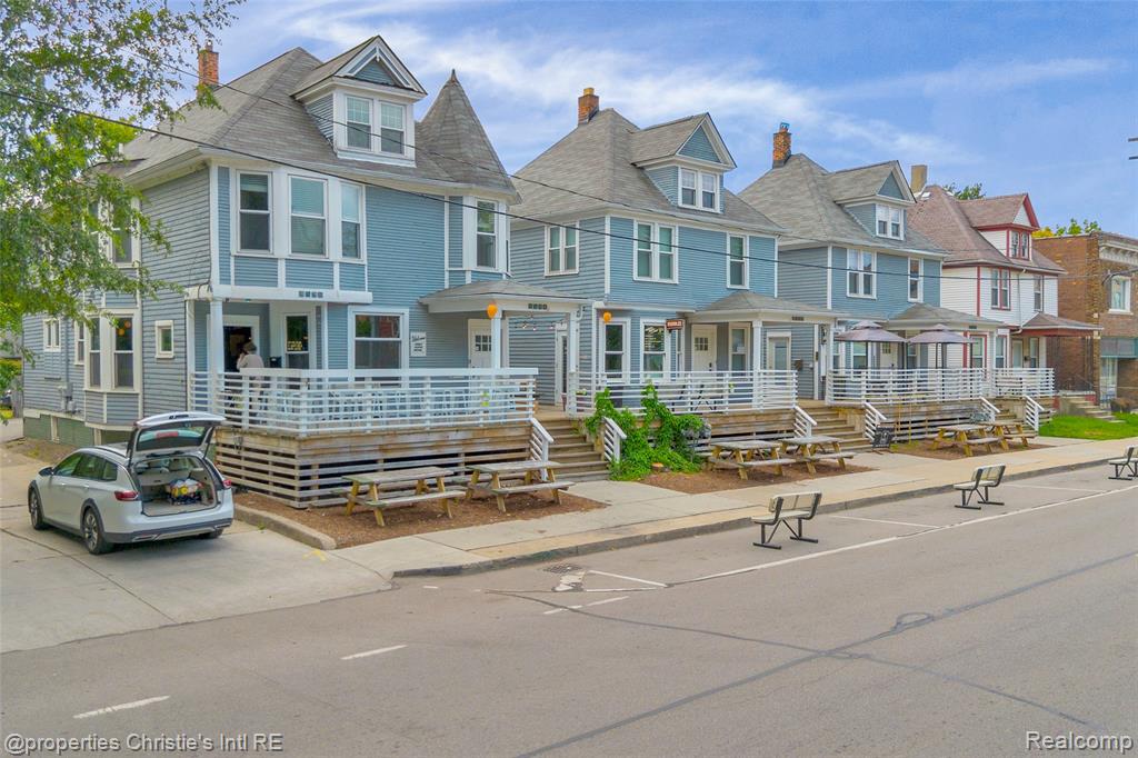 1454 Townsend Street, 206, Detroit, MI 48214 — Photo 34