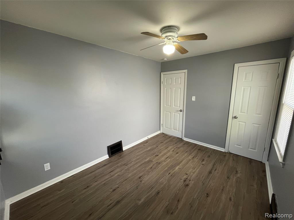 15645 Liberal Street, Detroit, MI 48205 — Photo 15