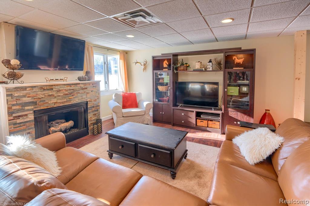 2051 E Oakwood Road, Oxford, MI 48370 — Photo 53