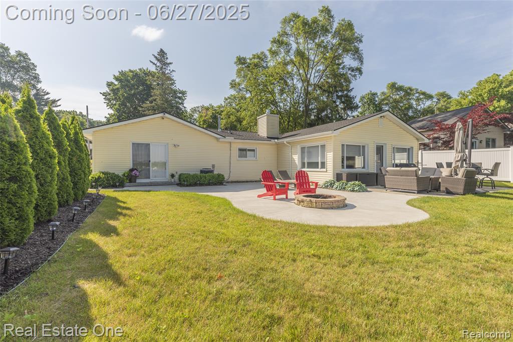 8986 Rushside Drive, Pinckney, MI 48169 — Photo 4
