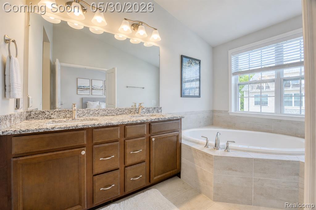 2777 Ashcombe Drive, Ann Arbor, MI 48105 — Photo 5
