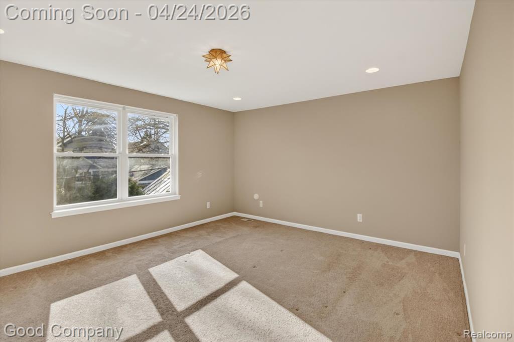 627 Kayser Avenue, Royal Oak, MI 48067 — Photo 26