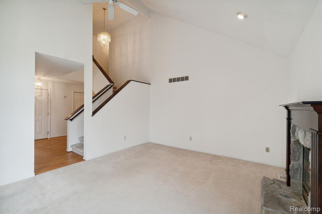 8062 FOX HOLLOW Road, Goodrich Vlg, MI — Photo 8