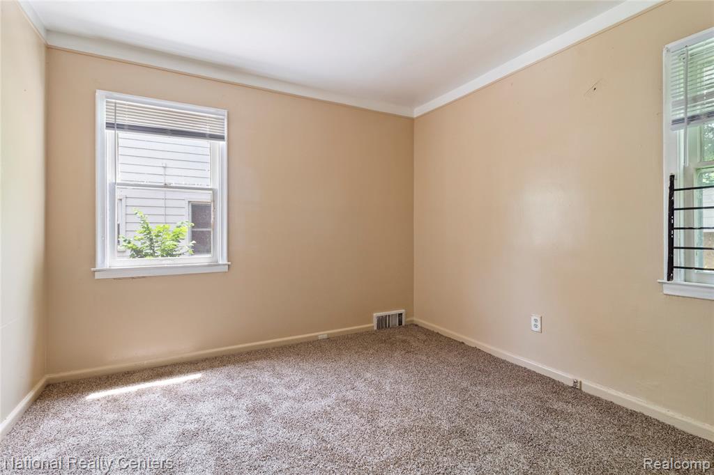 5981 University Place, Detroit, MI 48224 — Photo 14
