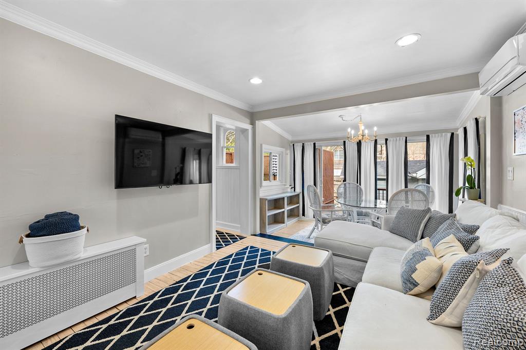 397 KERCHEVAL Avenue, Grosse Pointe Farms, MI 48236 — Photo 30