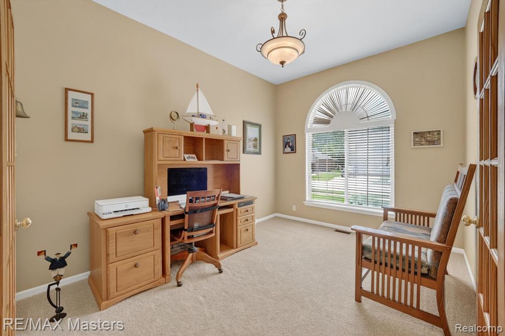 28817 Sugar Island Court, Rockwood, MI — Photo 5