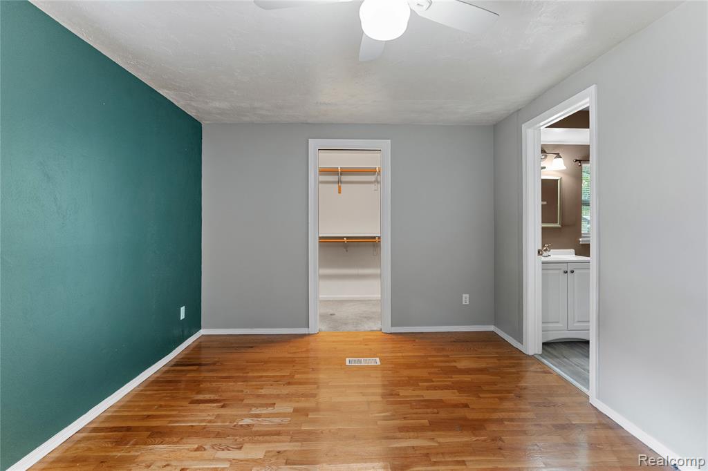 6411 Brookview Drive, Grand Blanc, MI 48439 — Photo 19