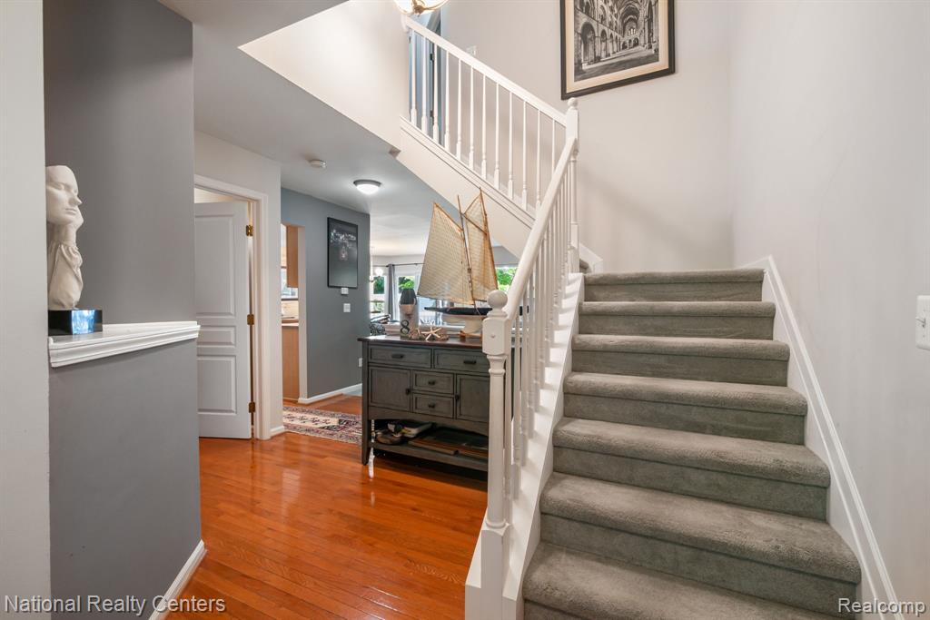 8019 Springdale Drive, White Lake, MI — Photo 13