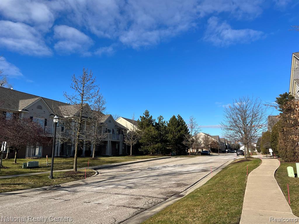 40564 BLYTHEFIELD Lane, Canton, MI 48188 — Photo 4