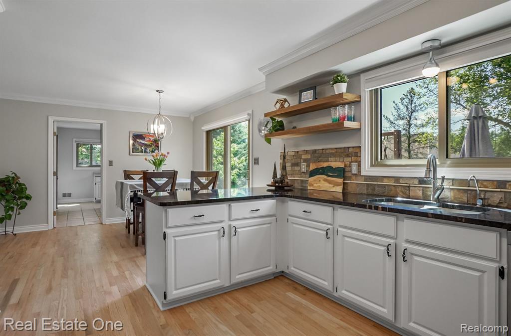 10124 Royce Drive, South Lyon, MI 48178 — Photo 12
