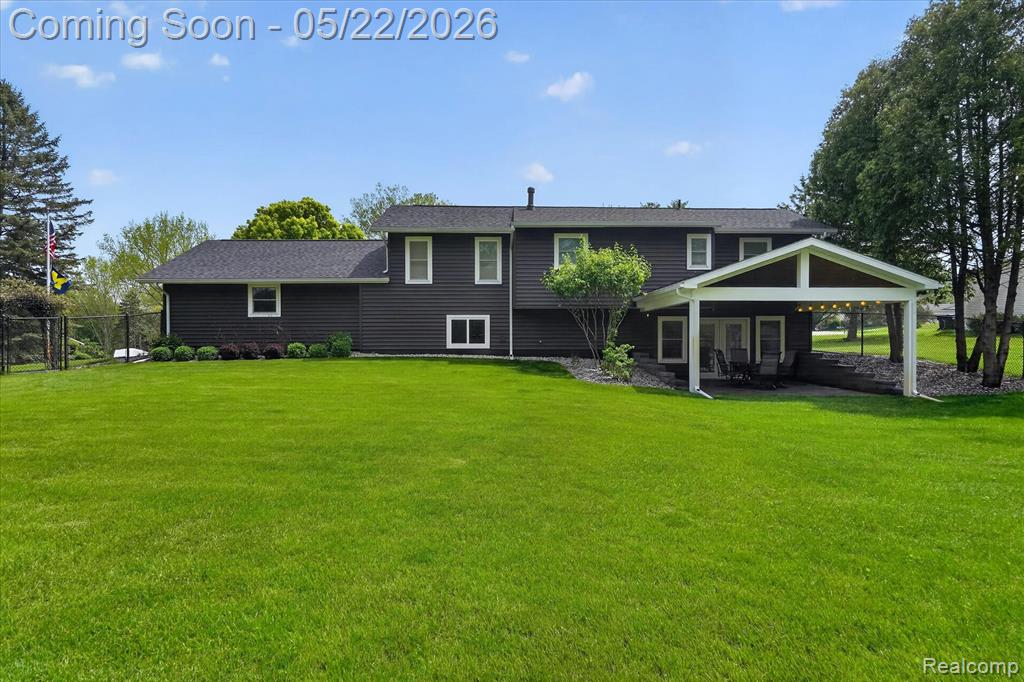 12192 Overlook Drive, Fenton, MI 48430 — Photo 43