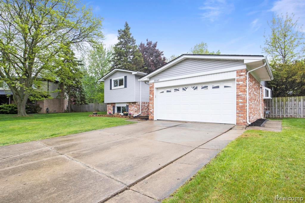 5645 WEDGEWOOD Road, Canton, MI 48187 — Photo 3
