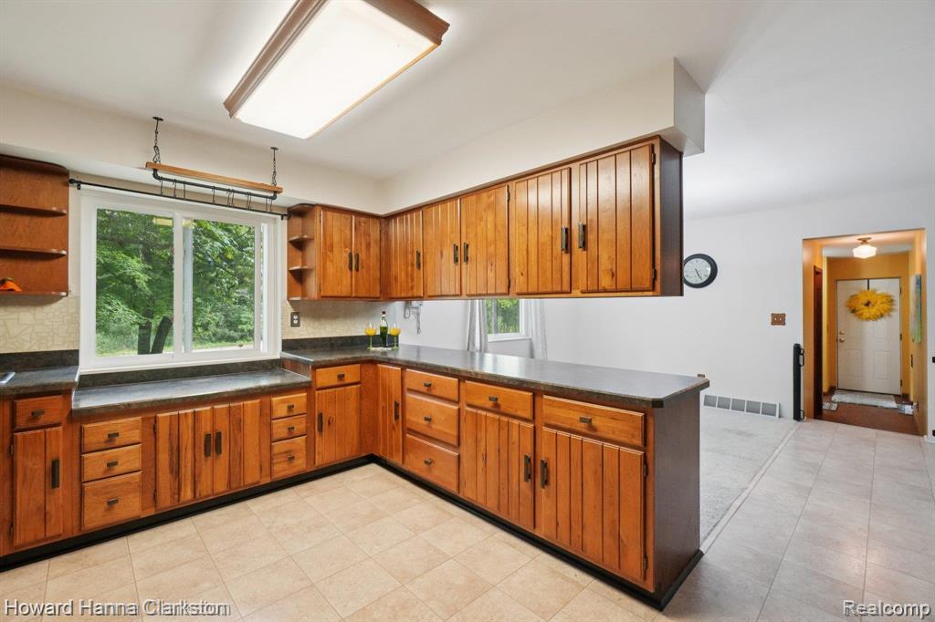 4067 Slattery Road, North Branch, MI 48461 — Photo 9