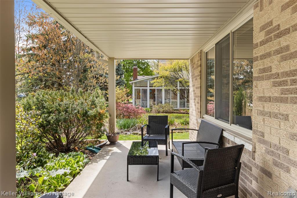 4061 Middlebury Drive, Troy, MI 48085 — Photo 5