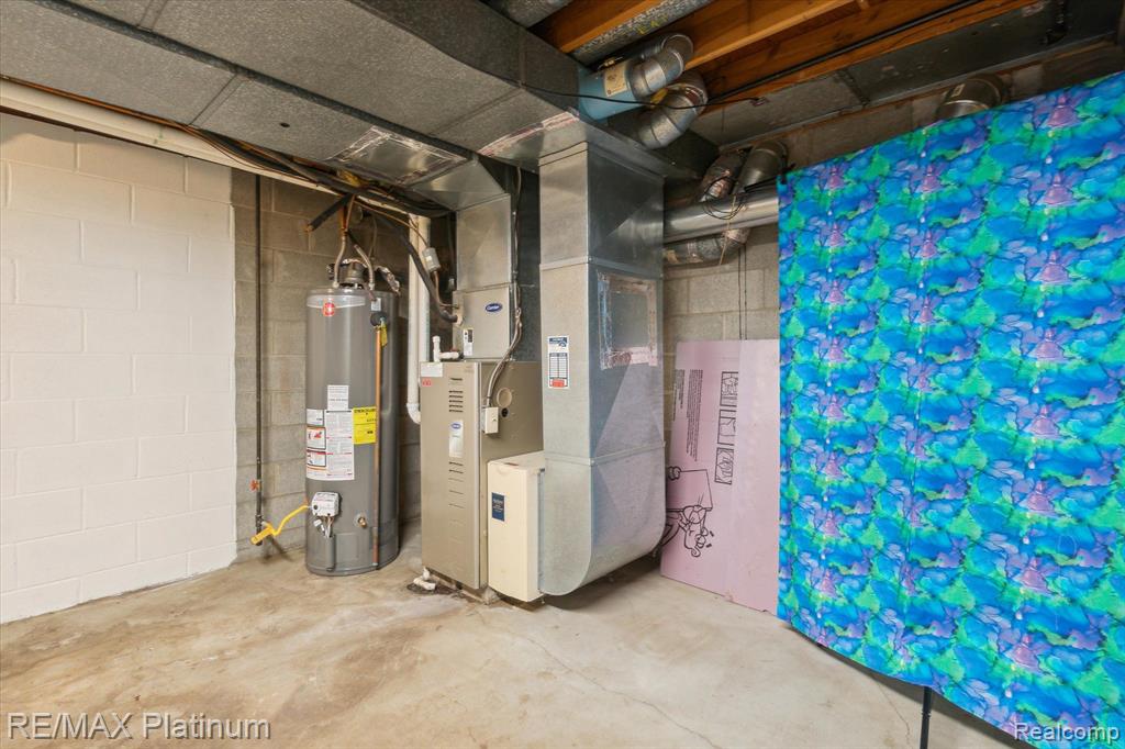 7353 GREEN VALLEY Drive, Grand Blanc, MI 48439 — Photo 34