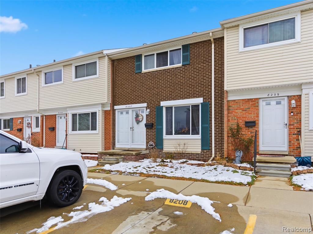 8207 Dartmouth Avenue, Warren, MI 48093 — Photo 23