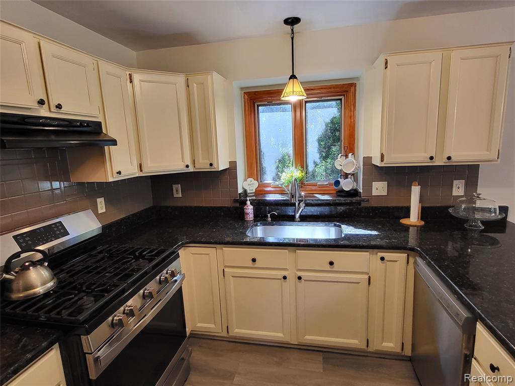 15743 Greenview, Fraser, MI 48026 — Photo 68