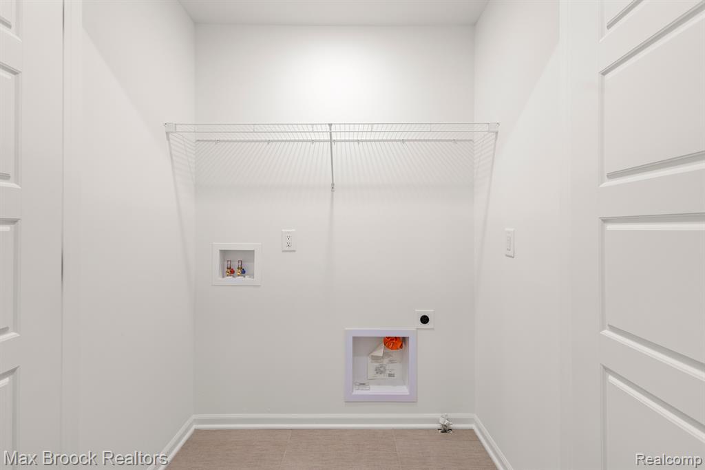 43091 Atwood Avenue 48 NE Atwood Avenue NE, 48, Novi, MI — Photo 39